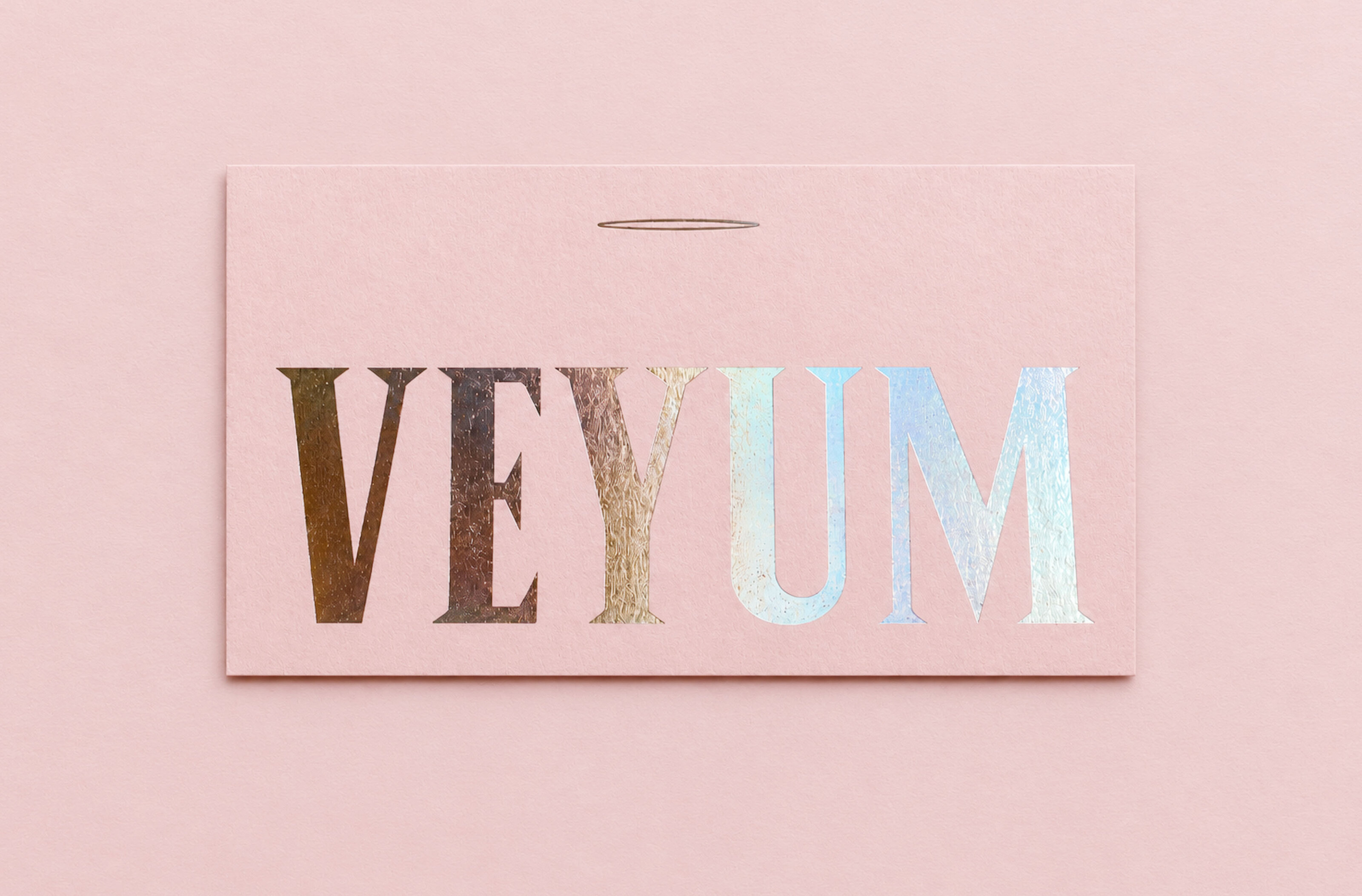 Spacial_and_brand_design_Visitenkarte_veyum_giulia_and_romeo_von_AMEN_Gstaltung