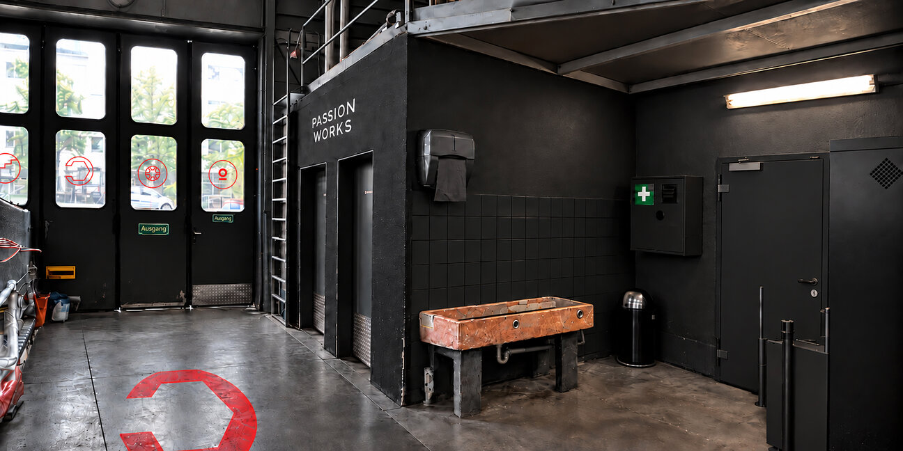 Leitsysten_Lico_Solutions_AMEN_Gestaltung_Halle
