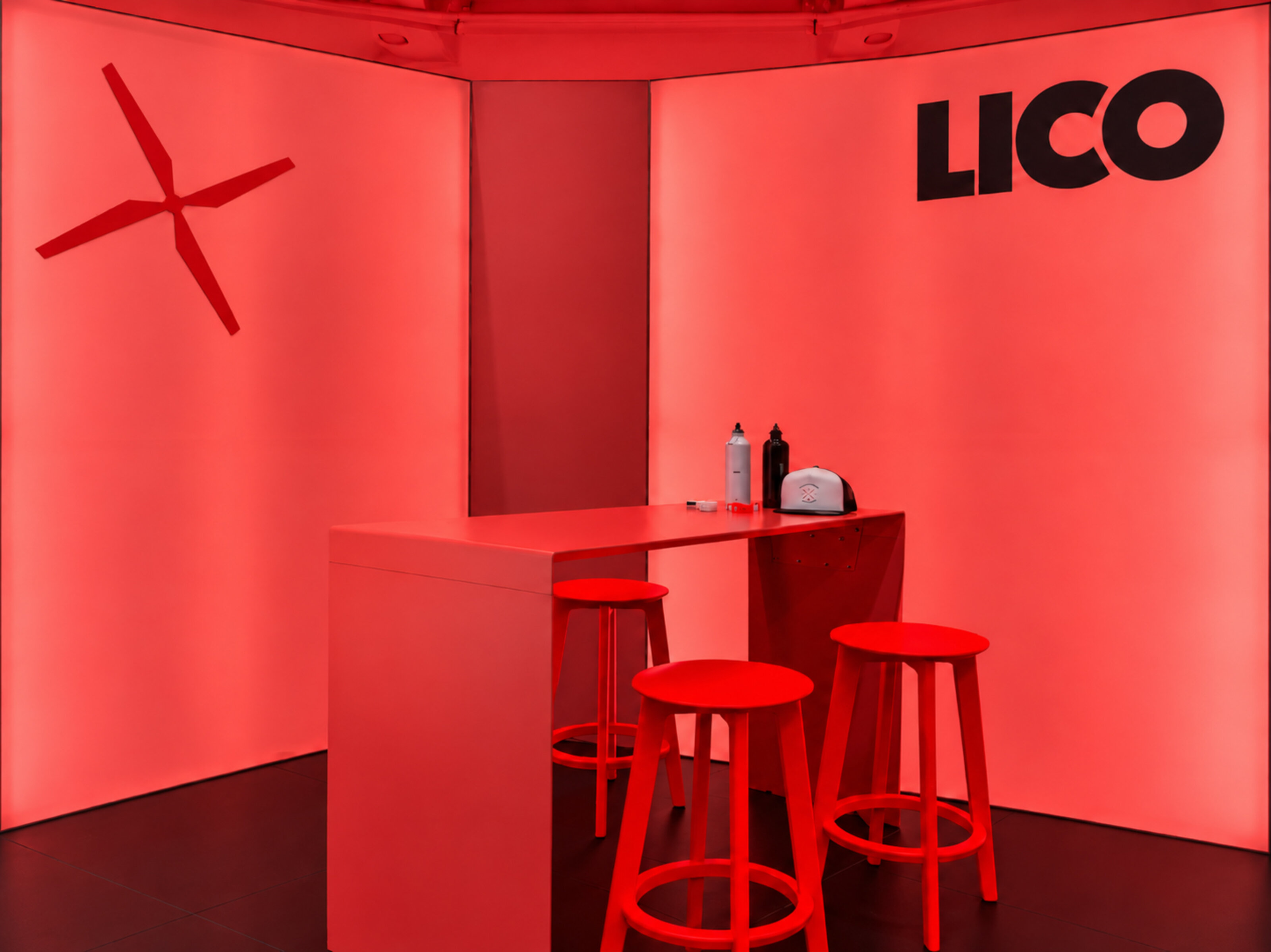 AMEN_Gestaltung_Lico_Messestand_1